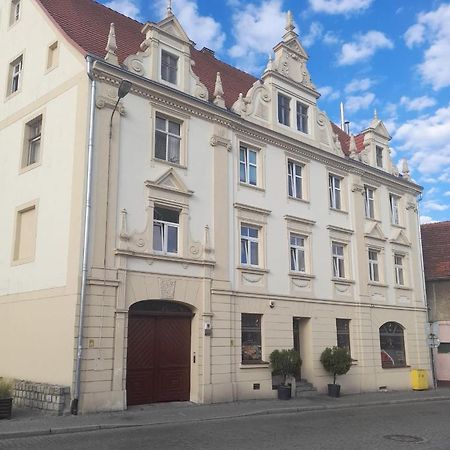 Jednosci Hostel Жельона Гора Екстериор снимка